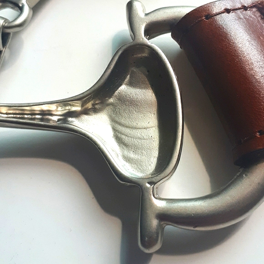 Classic Horse Bit Leather Belt - Picture 7 of 13
